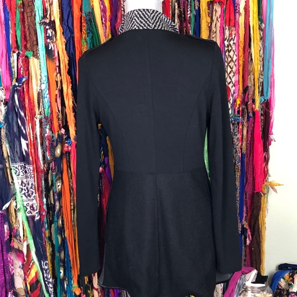 Gorgeous Tesoro Moda Softshell Jacket | Sz S - Picture 4 of 8